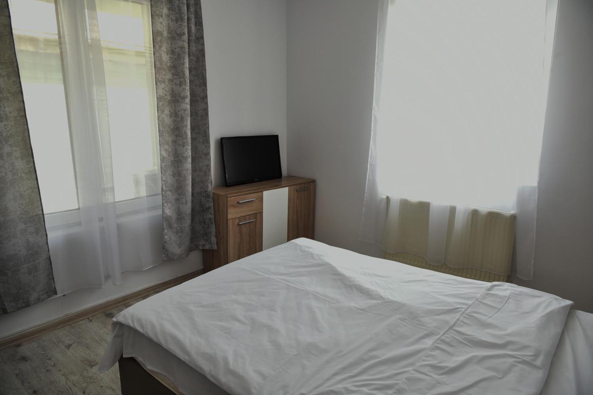 Apartament'S Moise Turda Bagian luar foto