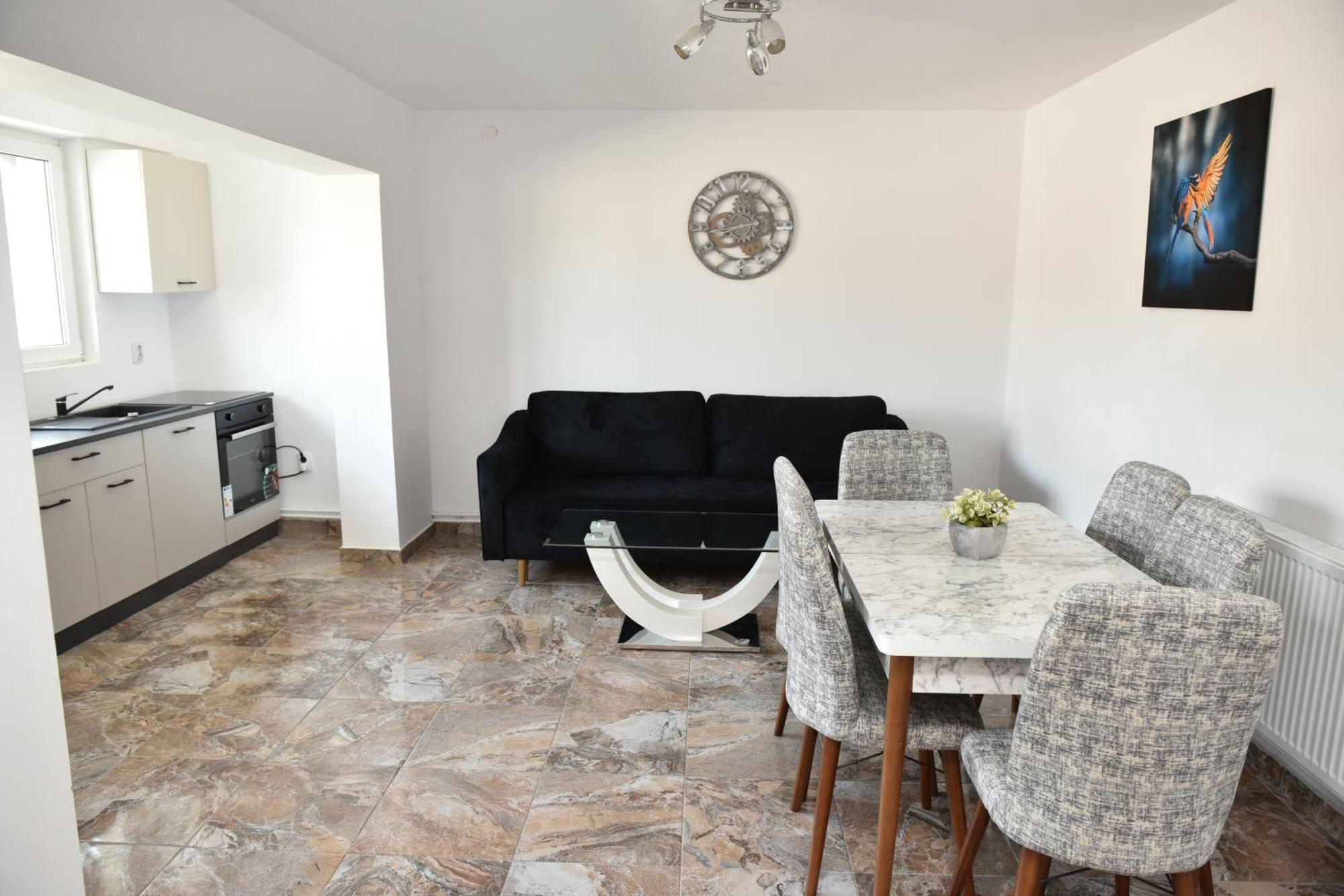 Apartament'S Moise Turda Bagian luar foto