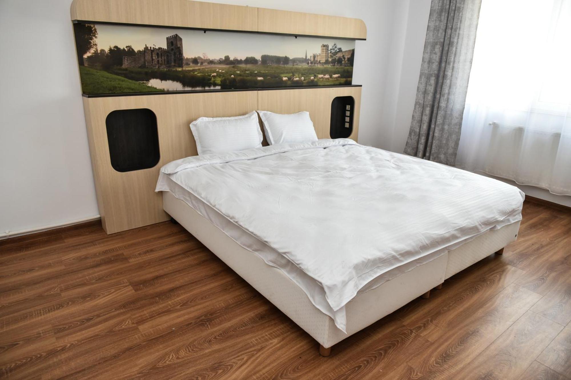 Apartament'S Moise Turda Bagian luar foto