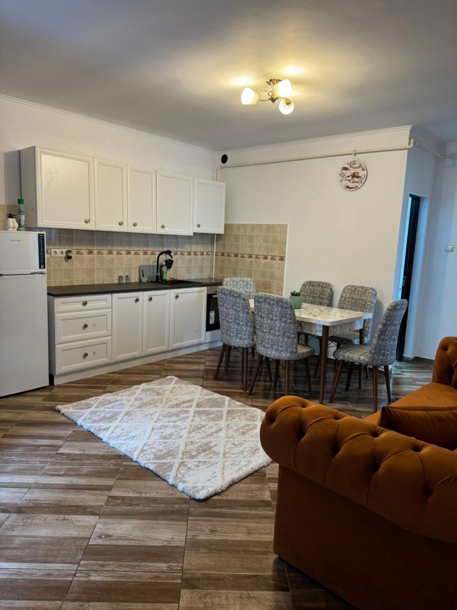 Apartament'S Moise Turda Bagian luar foto