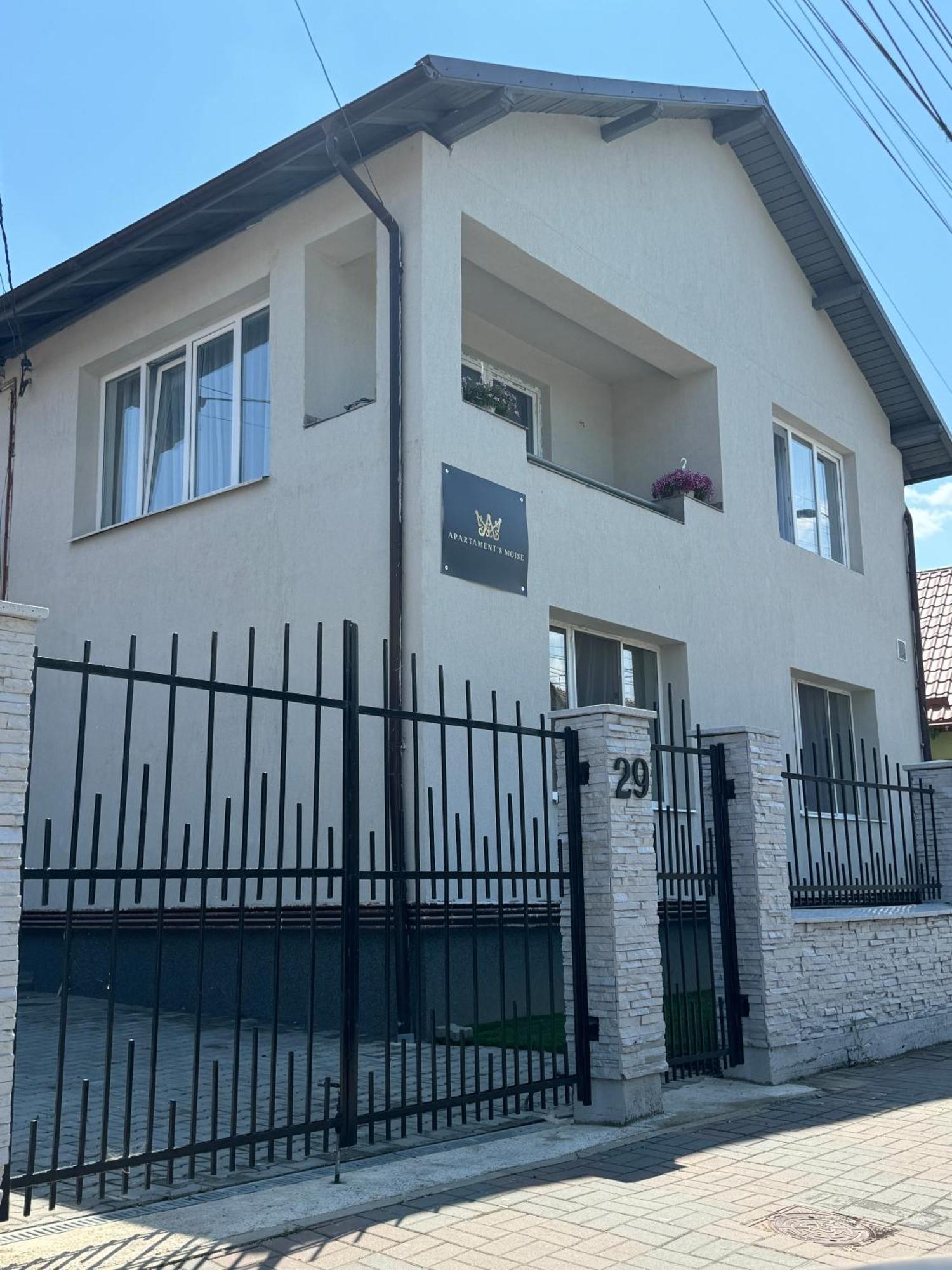 Apartament'S Moise Turda Bagian luar foto
